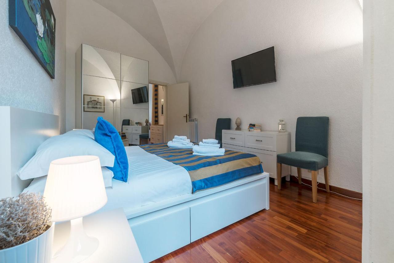 Cs Piazza Venezia Apartment Рим Экстерьер фото